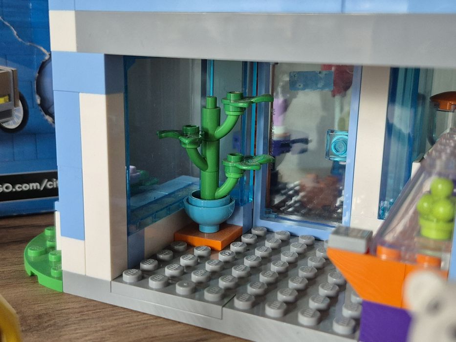 LEGO City 60363 — Кафе з морозивом