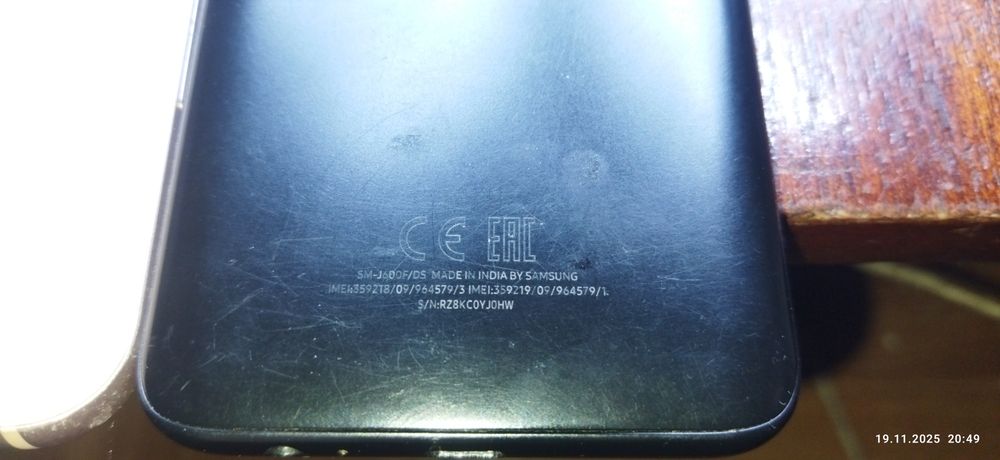 Віддам по запчастинам samsung j6 j600f a5 a520f