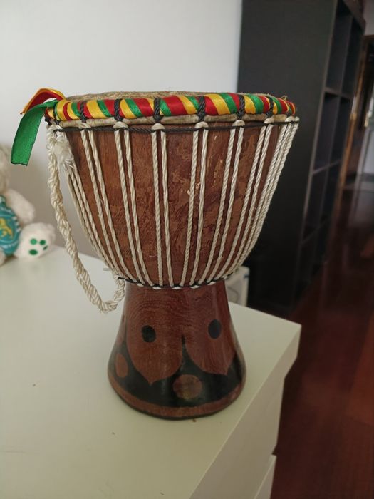 Instrumento musical Africano Djembé
