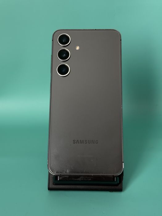 Samsung Galaxy S24 8/128GB (769)