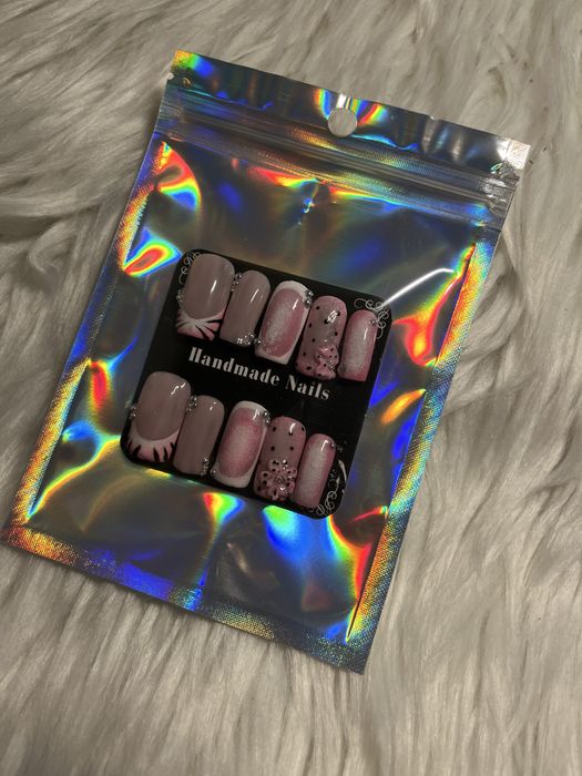 Swag press on nails handmade