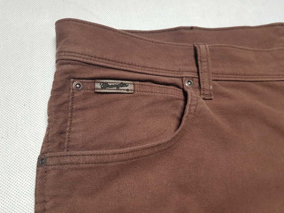 WRANGLER - TEXAS STRETCH roz. W42L32 pas 110 cm Super