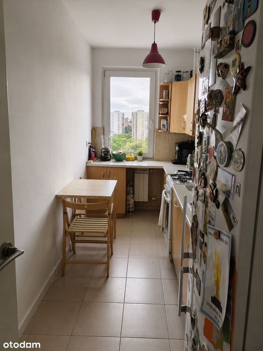 3 pokoje z panoramicznym widokiem 13p, blisko metra, do remontu