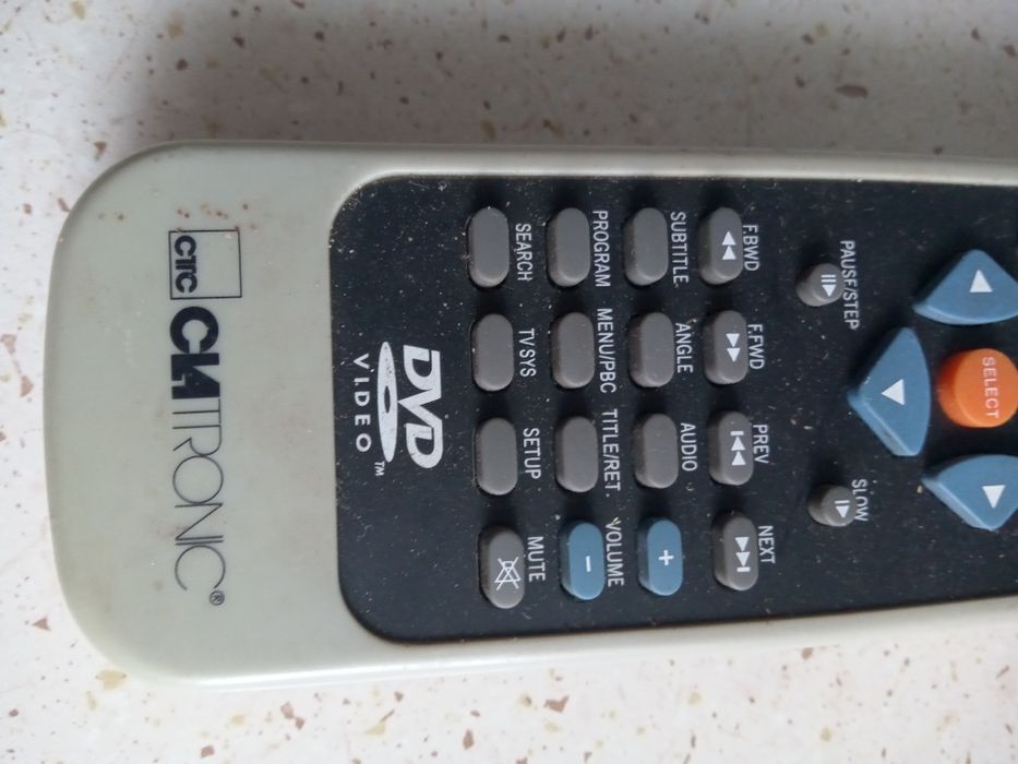 Pilot DVD CIAtronic stan nie znany