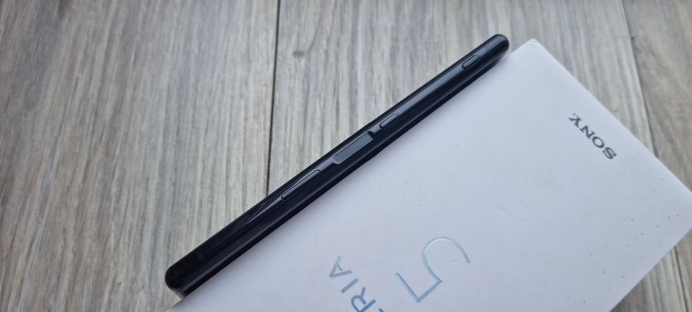 Sony Xperia 5 (6/128GB) Black