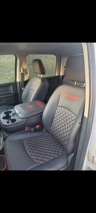 Dodge Ram 1500 5.7 HEMI 4x4 – V8 | 2017 | 6 osób