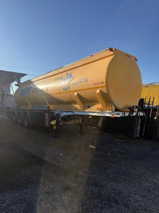 Напівпричіп паливоцистерна Makinsan 2012 р.