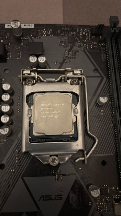 Intel Core i5-9400F + Asus Prime H310M-K R2.0 + Cooler Intel