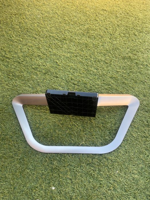 Base de tv LG “55” e de “50” polegadas64575425197313123