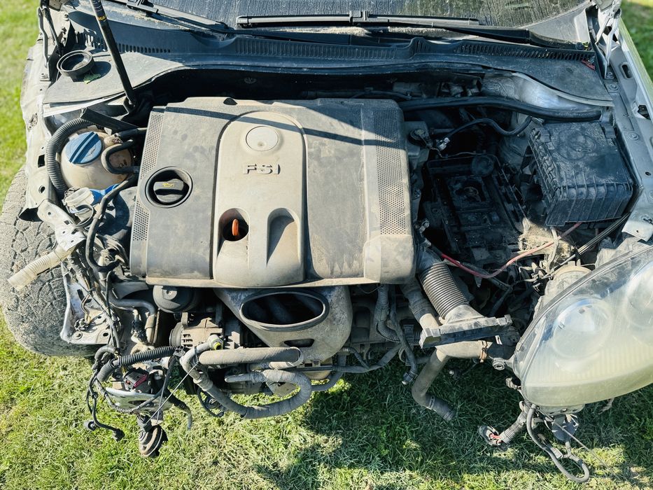 Продам Volkswagen Golf 5 2004 рік, 1.6 Бензин після ДТП!
