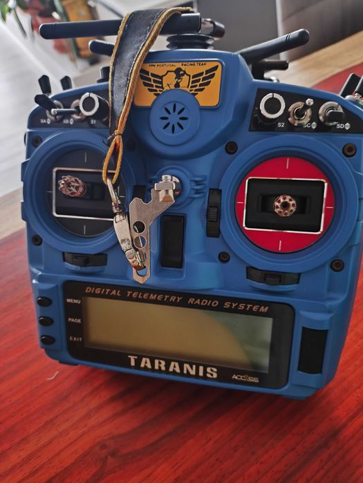 Comando Radio FrSky X9D Plus SE 2019