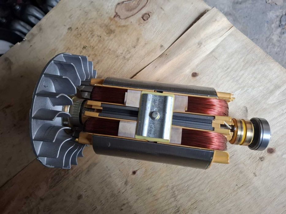 Wirnik prądnicy agregatu prądotwórczego 230V 400V o mocy 6,5-8,0 kVA