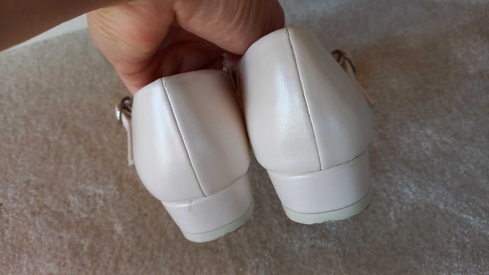 Buty komunijne komunia 33 dziewczynka pantofle