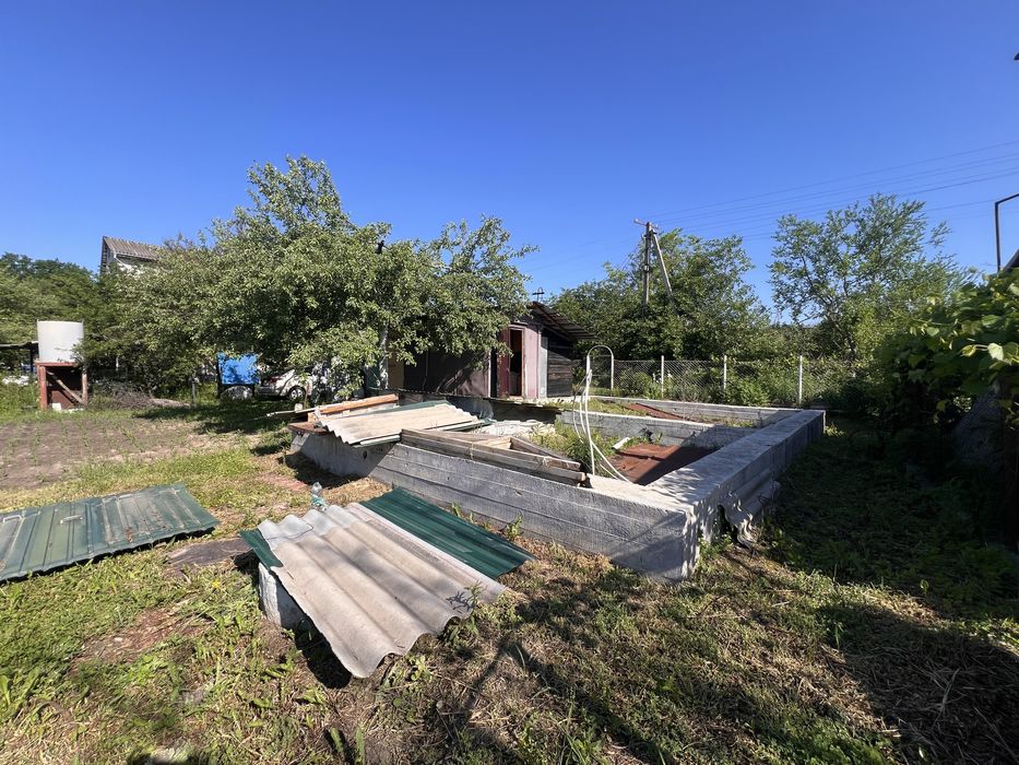 Продам будиночок з залитим фундаментом 7*5,5 м с.Сулимівка (дачний кооператив)