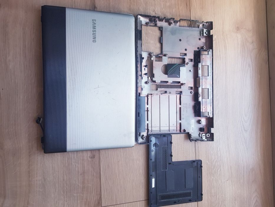 Matryca do laptopa Samsung NP300E5A