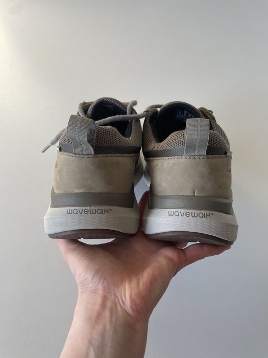 Clarks Wave 2.0 Vibe waterproof кросівки p. 42 оригінал