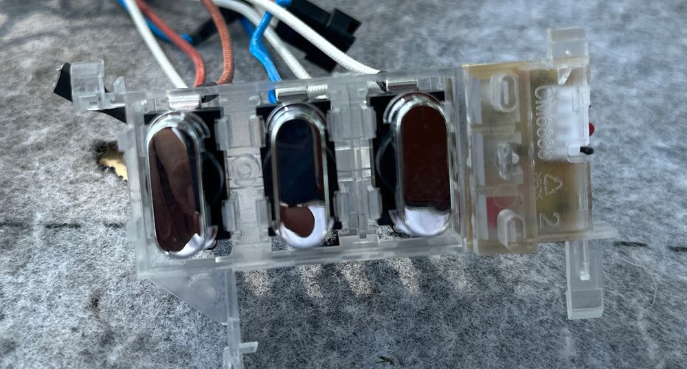 Panel sterowania z przyciskami do ekspresu Grifema