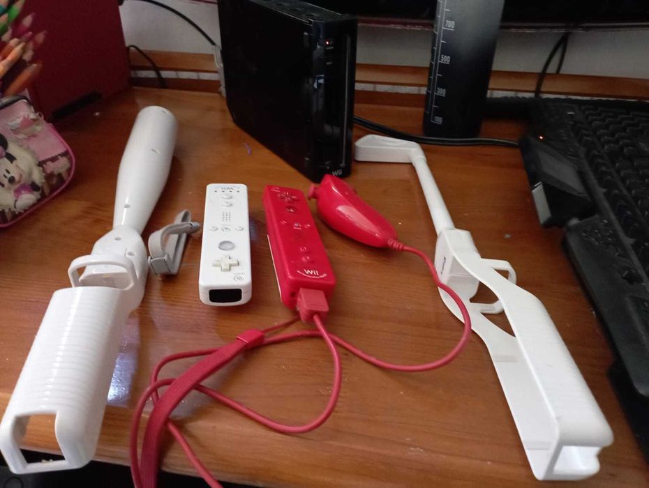 Consola Wii mais acessorios