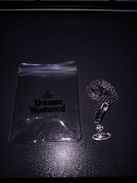 naszyjnik vivienne westwood