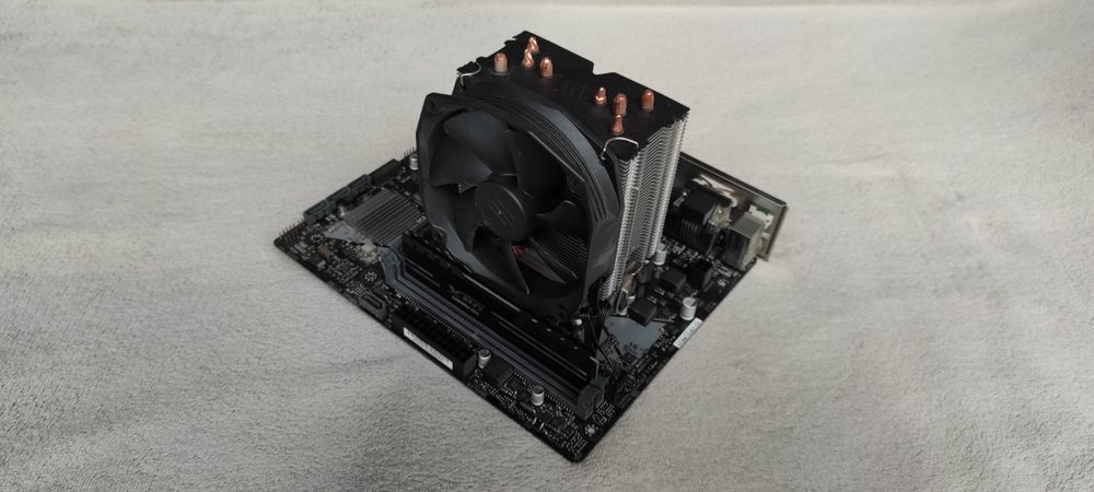 ASUS Prime H310M-K LGA1151 + Intel Core I3-8100 3,6Ghz + 8GB RAM.