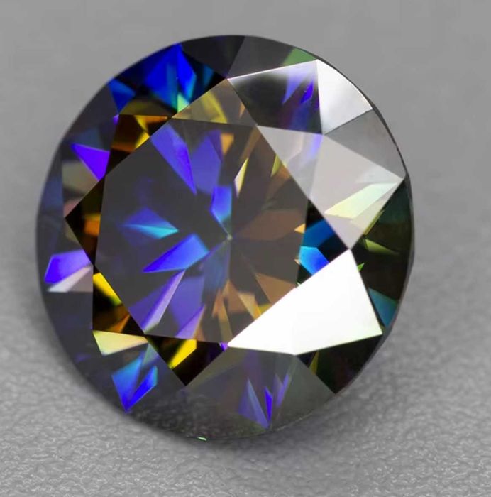 Moissanit Tęczowy Fioletowy  6,5 mm (1 ct) z certyfikatem GRA