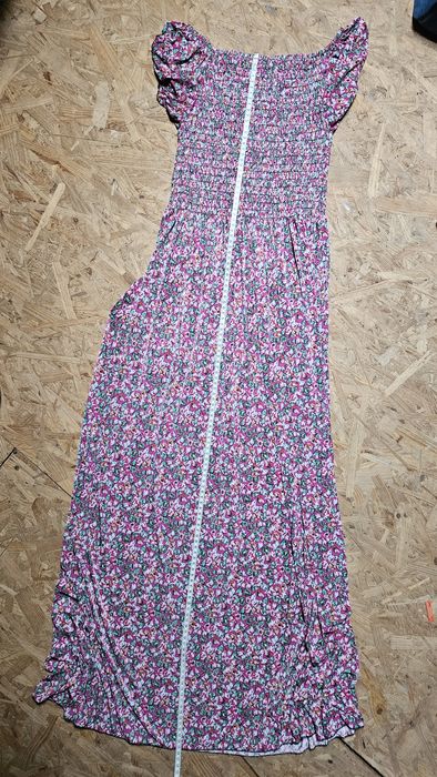 Sukienka w kwiatuszki J&X