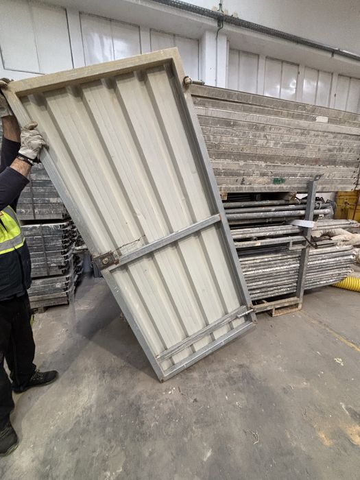 Portao de chapa 220x100