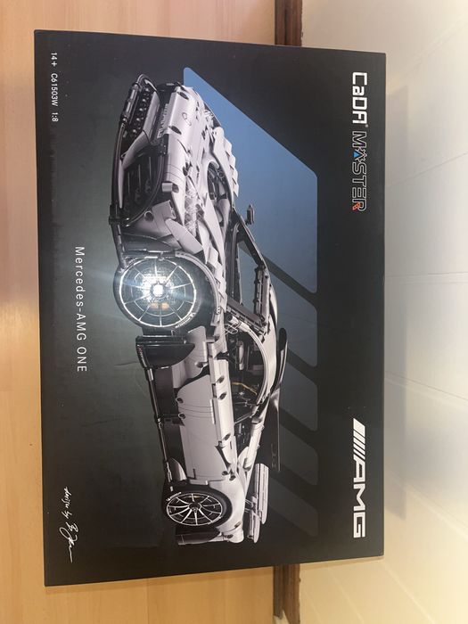 Klocki Cada Mercedes AMG C61503W