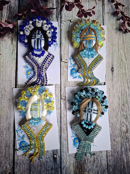 Брошки мотанки  ручної роботи