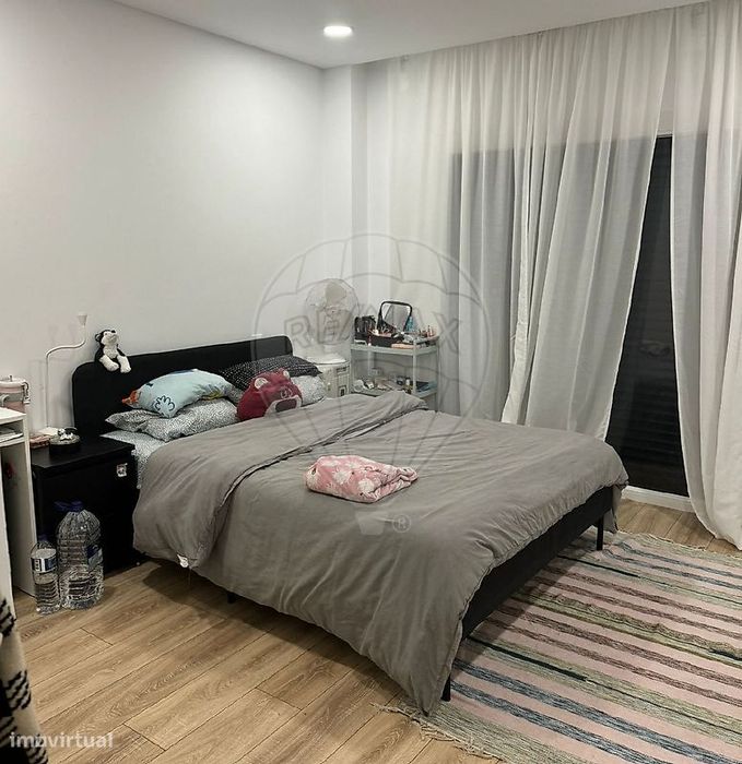 Moradia T4 para arrendamento