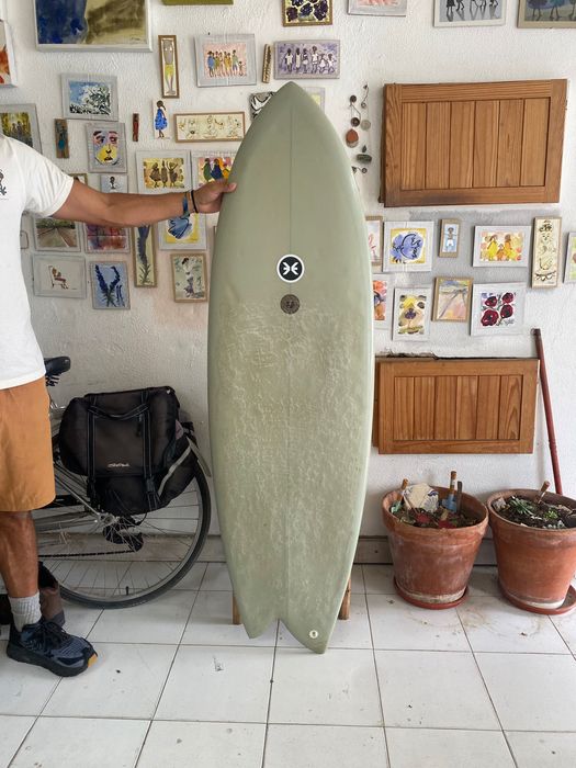 Album 5’8 por volta dos 35 litros