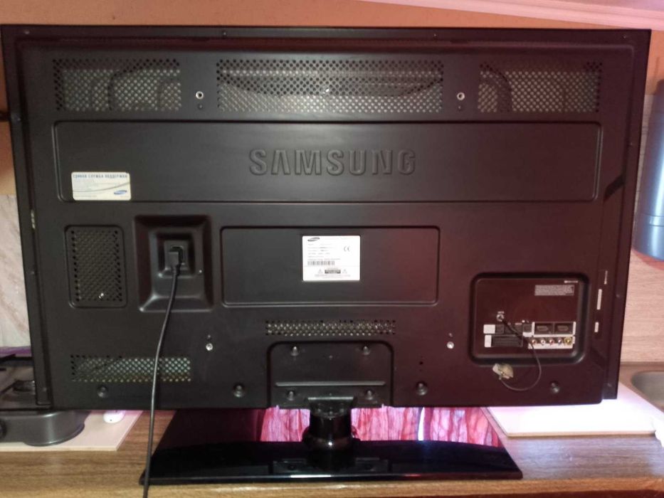 Телевизор Samsung PS42C431A2W