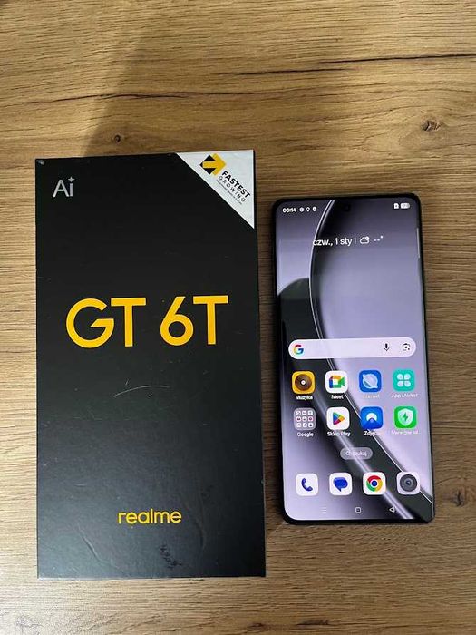 Realme GT 6T 256GB / Stan bardzo dobry / Gwarancja