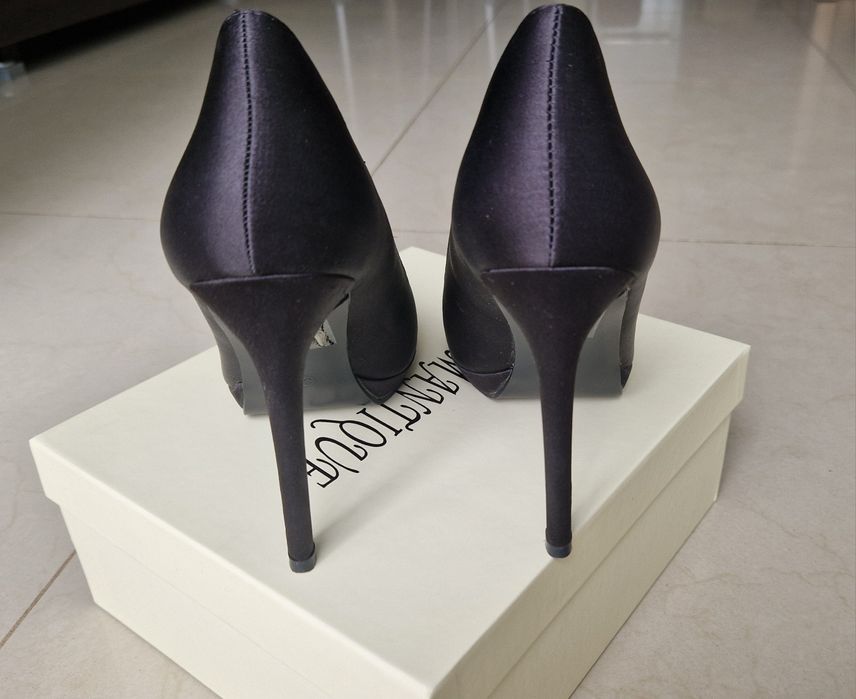 Buty Szpilki czarne 38