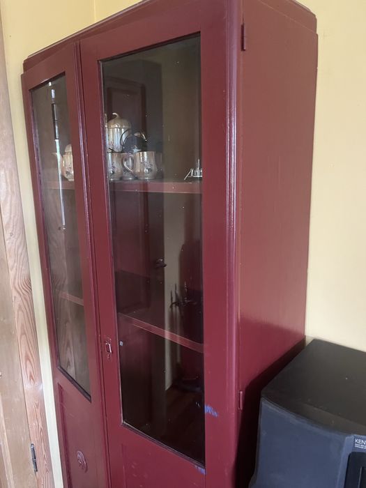 Продам сервант шкаф стенка