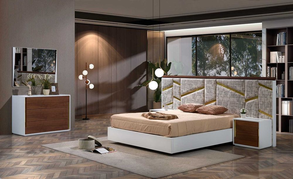 Quarto de casal lacado / madeira / estofado - Fábrica - Novo