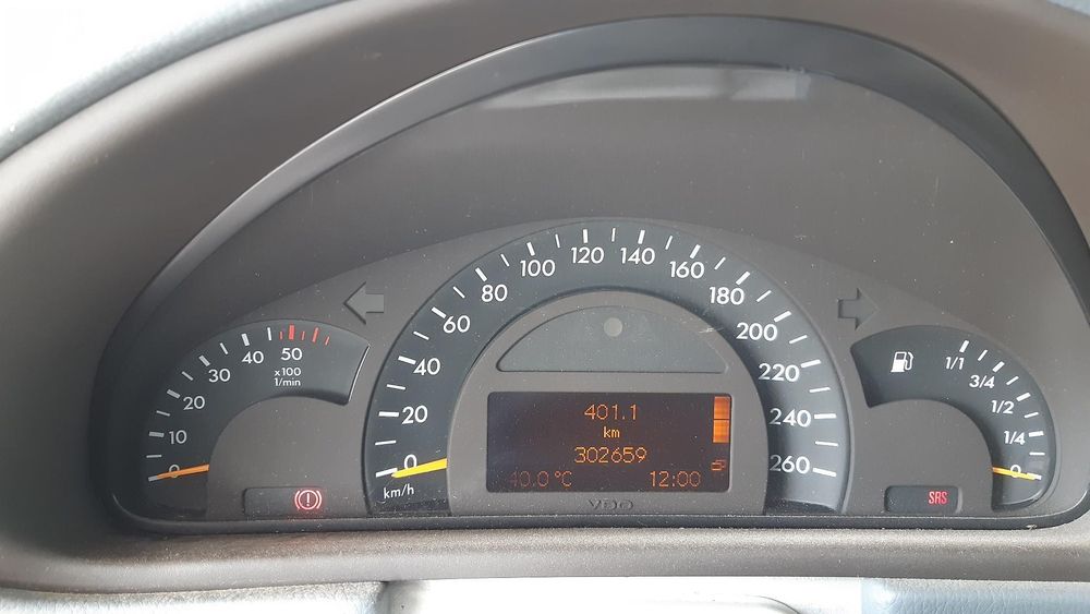 Puxadora Exteriro Da Mala Mercedes-Benz Clase C Bm 203 Berlina