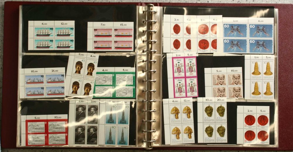 Klaser ze znaczkami z Niemiec "czwórki" Klaser ZŁ01