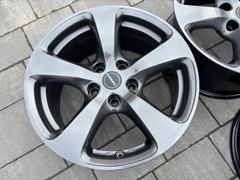 Alufelgi 17 5x120 Multivan Transporter T5 Borbet