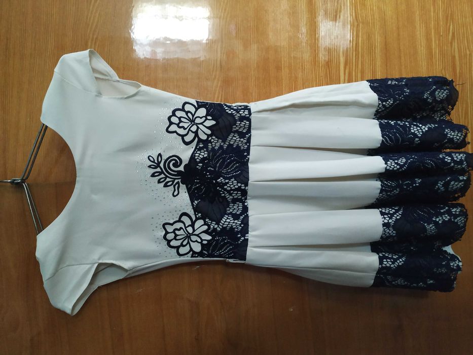 Шкільна форма,український костюм