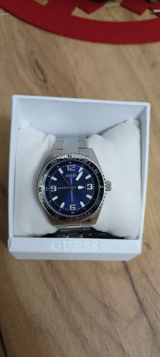 Zegarek męski GUESS – stalowy, granatowa tarcza