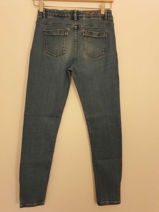 Calças de ganga Massimo Dutti slim fit para 11-12 anos (146-158cm).