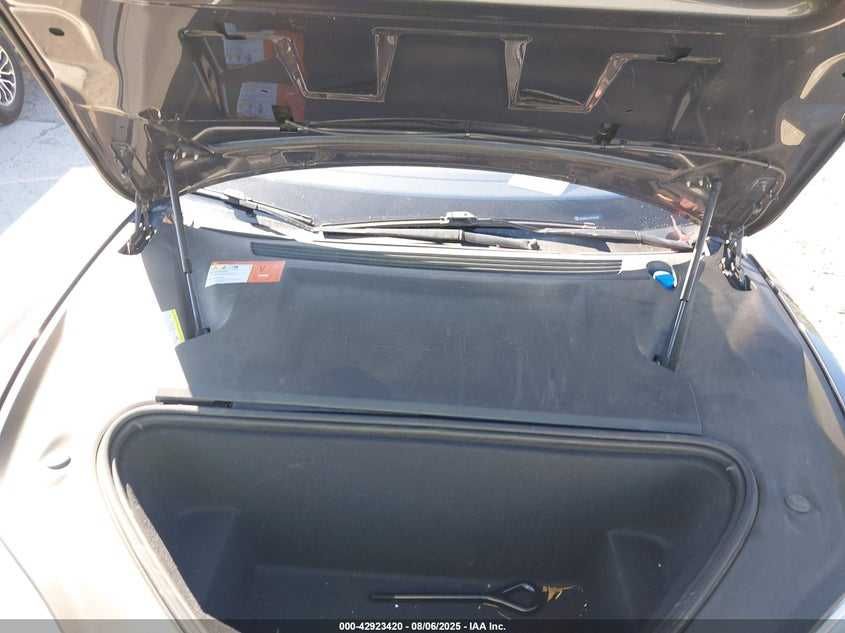 Разборка TESLA MODEL S 2016 RWD 75 кВт