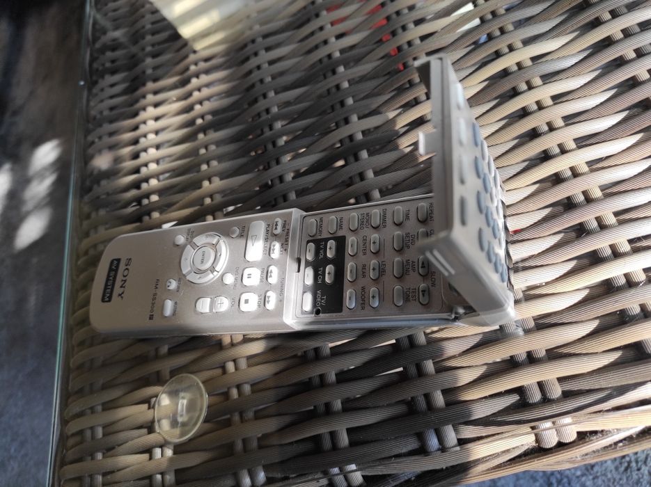 Piloty Sony  sprawne