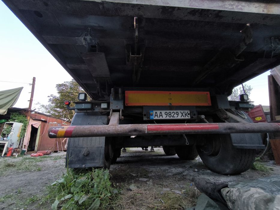 Самосвальний самоскидний напівпричіп POLCON 40 м³