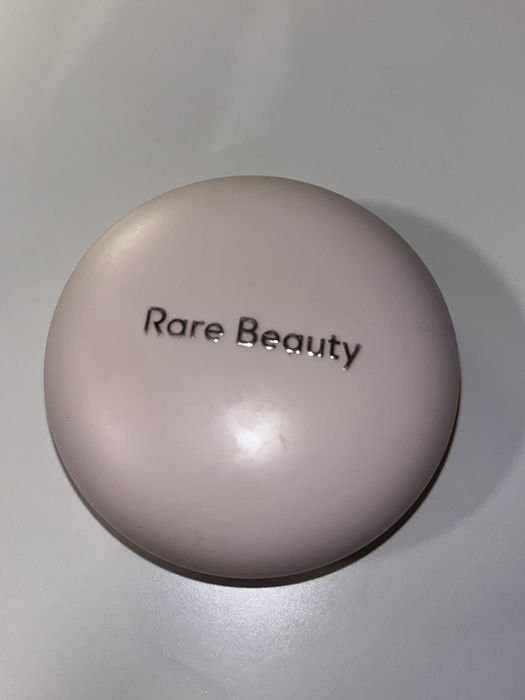 Róż Rare Beauty Hope