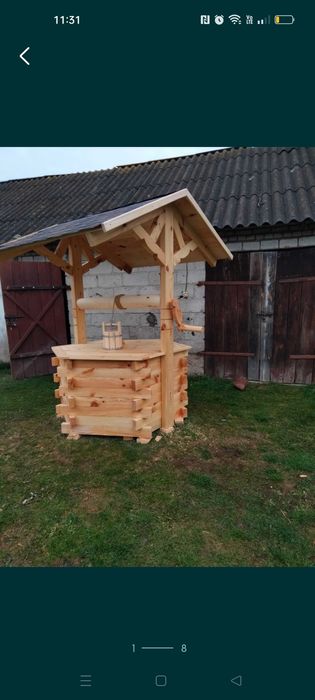 Obudowa drewniana studni