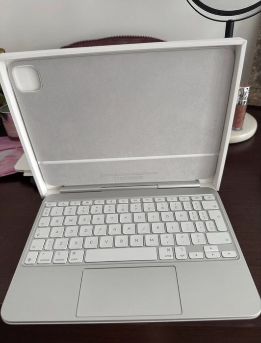 Magic Keyboard iPad Pro-nich (M4,M5)