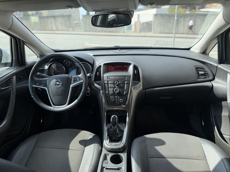 Opel astra j 1.7cdti