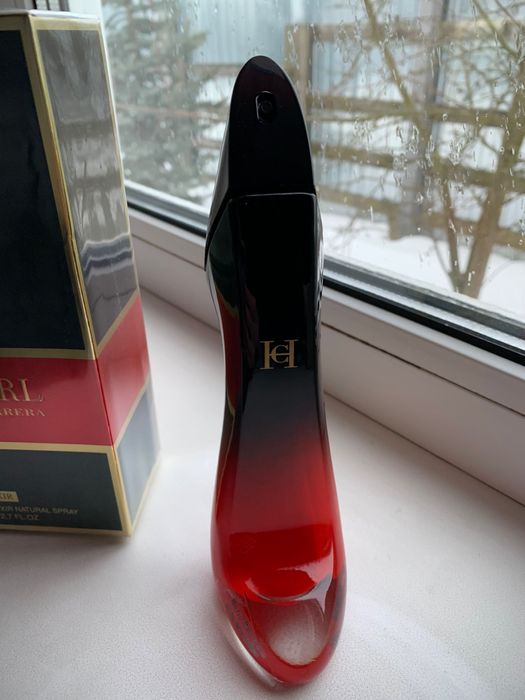 Парфумированная вода Carolina Herrera Very good girl Elixir